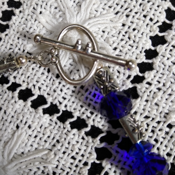 Cobalt Blue Bead Beauty of a Necklace - Picture 3 of 8